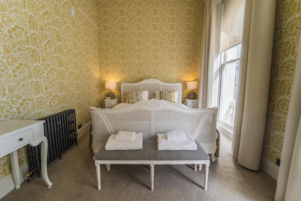 1 Elliot Terrace Apart-hotel 4*