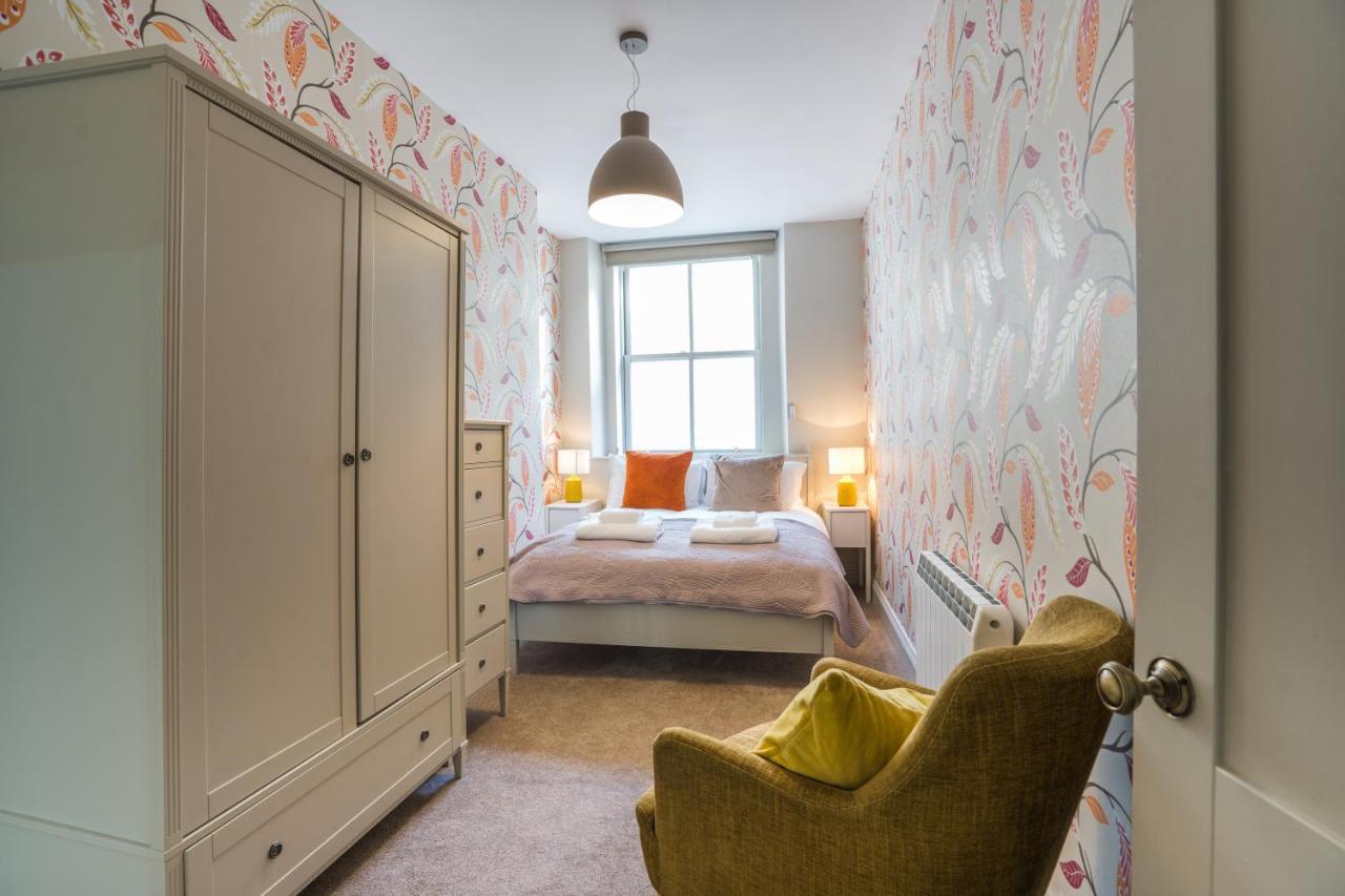 Apart-hotel 1 Elliot Terrace