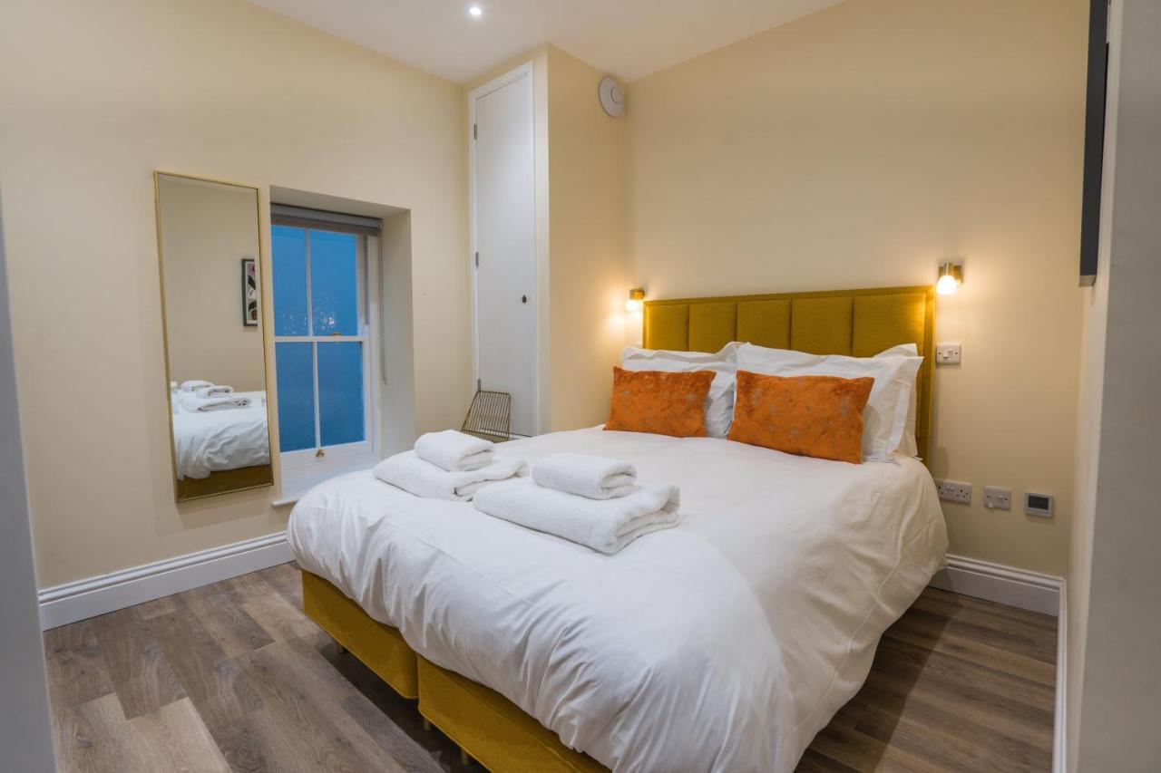 1 Elliot Terrace 4* Плаймаут