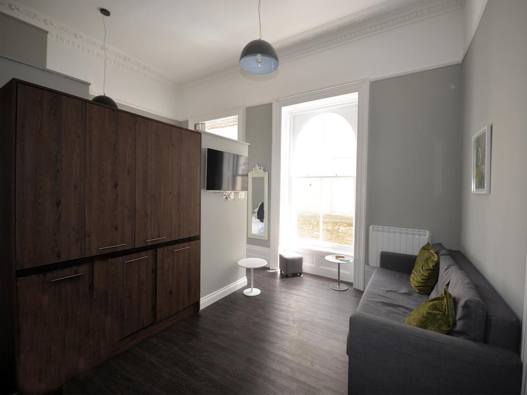 1 Elliot Terrace Апарт-отель