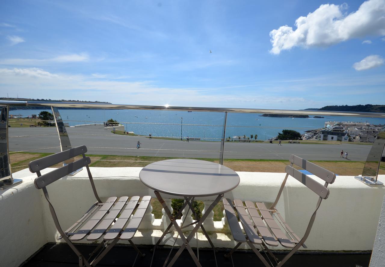 1 Elliot Terrace Апарт-отель 4*